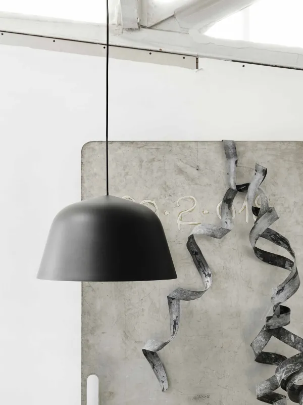 suspension_ambit_l__noir_SKUe532e5a43054b4caf6f78f4c819058f5_1.webp Suspension Ambit L - Noir-Muuto New