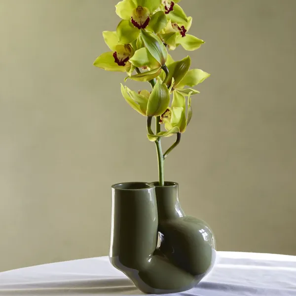 vase_chuby__olive_SKU5129fedf152189a483f2a01926afbbf5_3.webp Vase Chuby - Olive-Hay Clearance